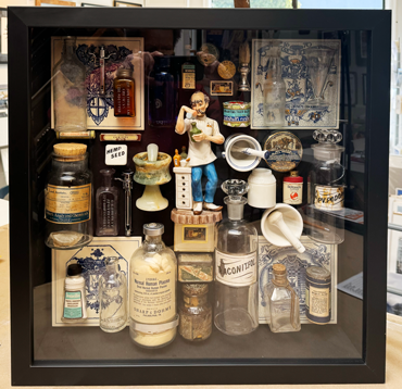 Framing collections and collectables